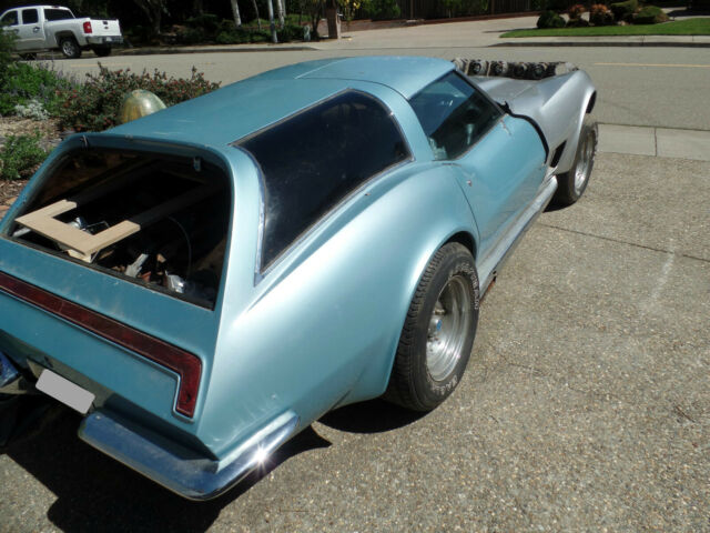 1973 Pearl ice blue Chevrolet Corvette Hatchback