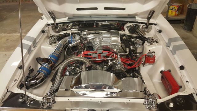 1989 White Ford Mustang Convertible