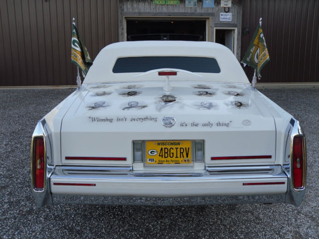 1988 Gold Pearl Cadillac Fleetwood Limousine