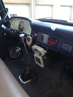 1961 USAF Blue & White Ford F-100 Standard Cab Pickup