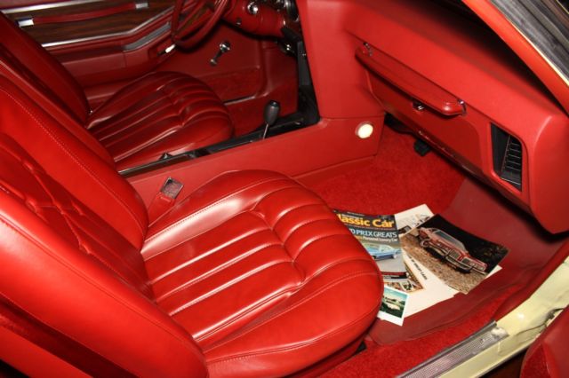 1977 Yellow Pontiac Grand Prix