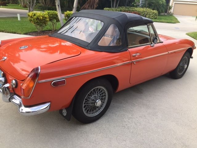 1977 vermillion MG MGB Convertible