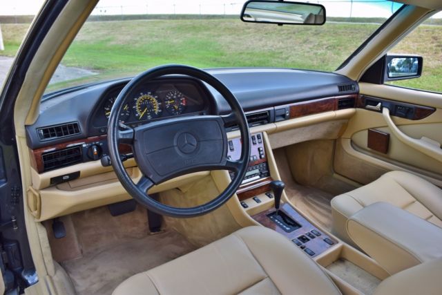 1987 Gray Mercedes-Benz 500-Series Coupe