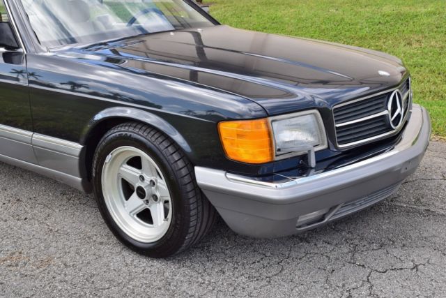 1987 Gray Mercedes-Benz 500-Series Coupe