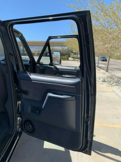 1989 Blue Ford F-350 Extended Cab Pickup