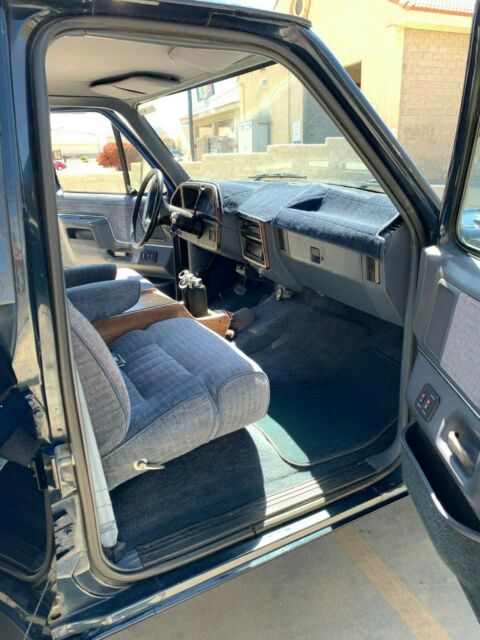 1989 Blue Ford F-350 Extended Cab Pickup