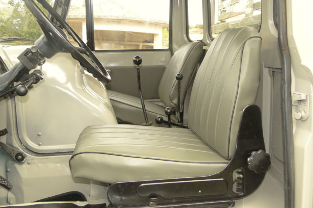 19810000 beize-green Mercedes-Benz Other