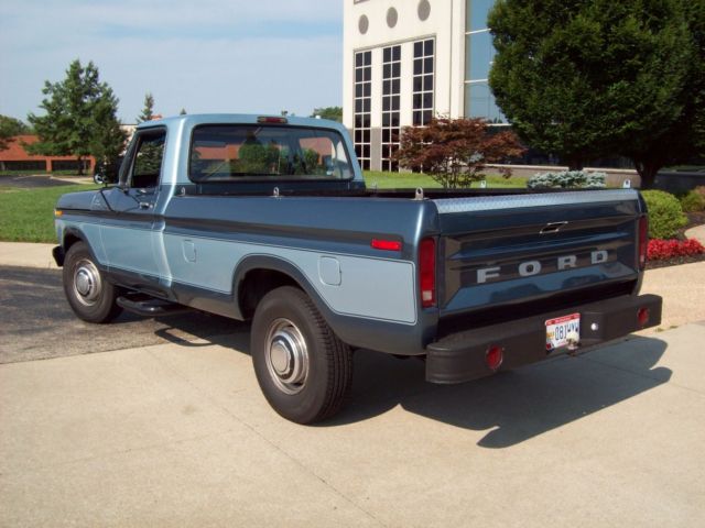 1979 Blue Ford F-250 Standard Cab Pickup