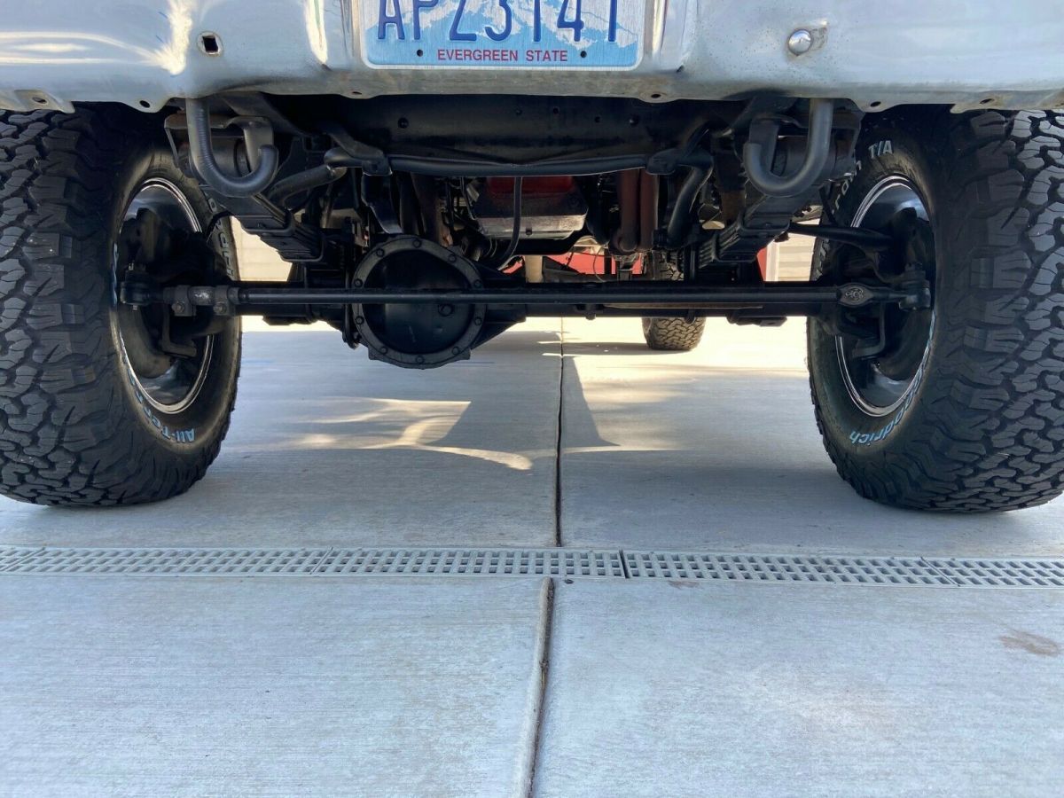 1991 Black Chevrolet Suburban