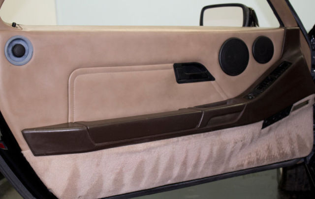 1984 Black Porsche 928 Coupe