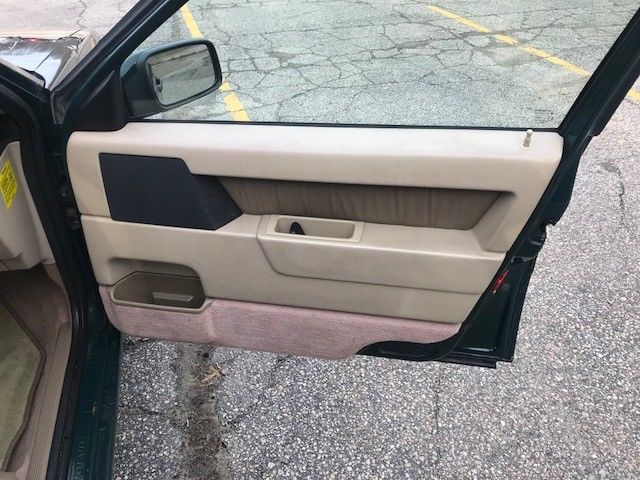 1994 Green Volvo 850 Wagon