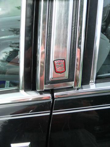 1989 Black Ford Crown Victoria