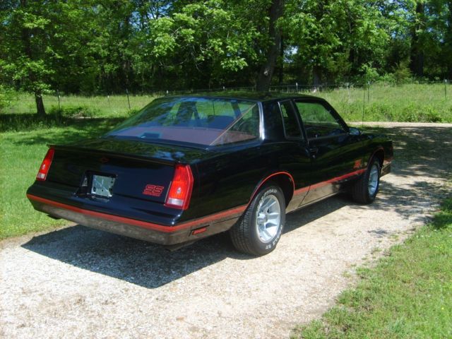 1987 Black Chevrolet Monte Carlo Coupe