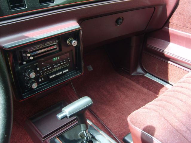 1987 Black Chevrolet Monte Carlo Coupe