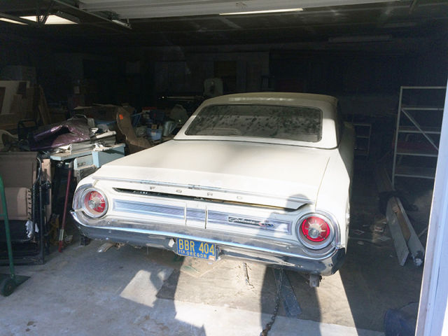 1964 White Ford Galaxie 2-door Hardtop