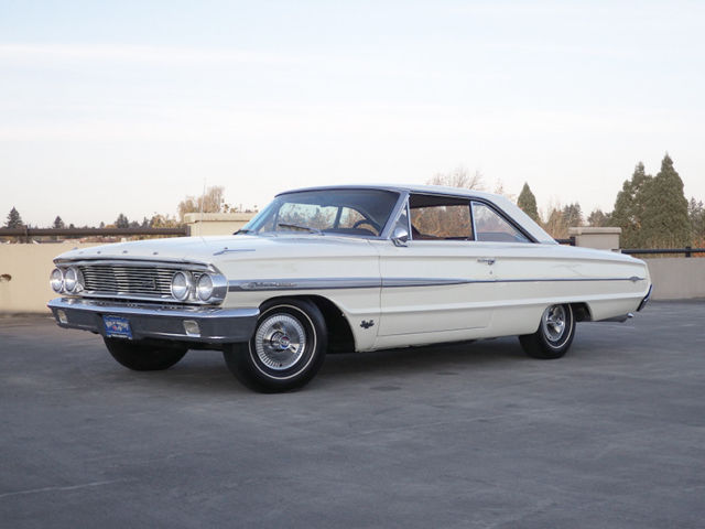 1964 White Ford Galaxie 2-door Hardtop