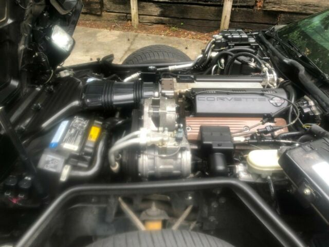 1992 Polo green Chevrolet Corvette Coupe