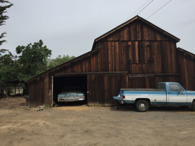 1965 Blue matalic Chrysler Imperial Sedan 