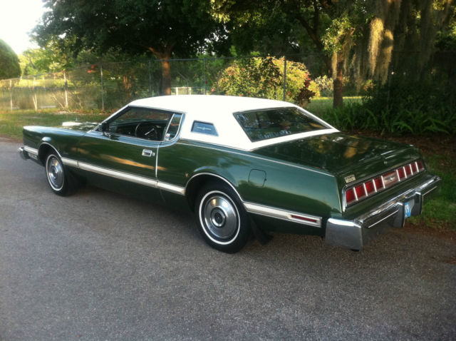 1974 Green Ford Thunderbird Coupe