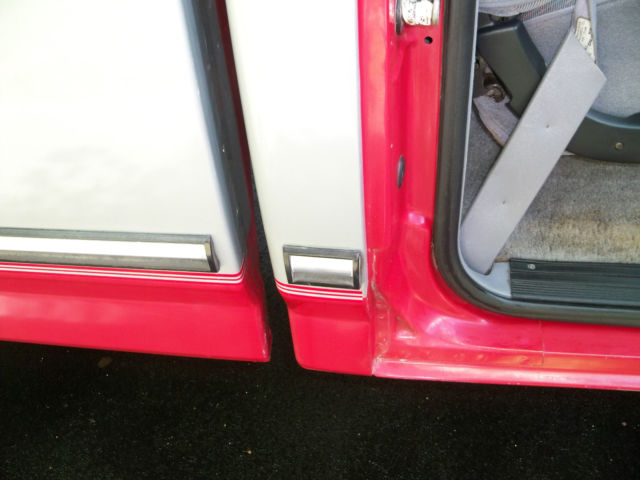 1994 Red Two Tone Ford F-250 Reg Cab