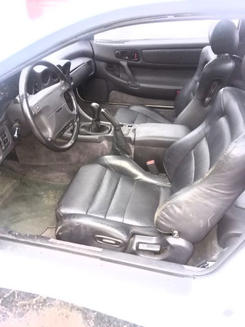 1992 White Mitsubishi 3000GT Hatchback