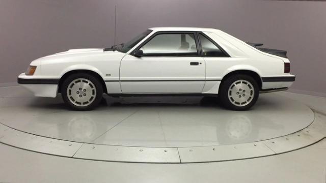 1986 White Ford Mustang Coupe