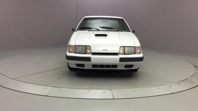 1986 White Ford Mustang Coupe