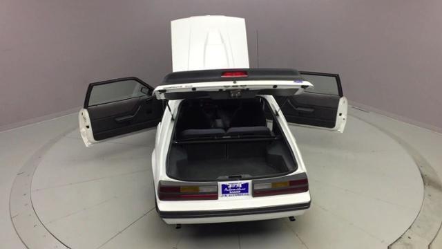 1986 White Ford Mustang Coupe