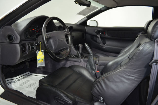 1992 White Mitsubishi 3000GT Coupe