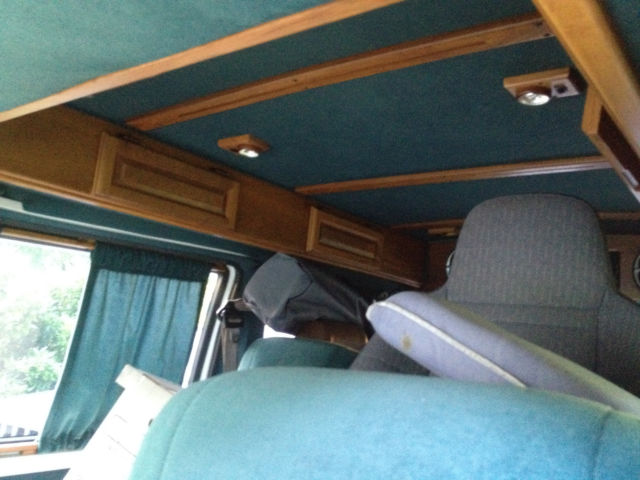 1994 White Chevrolet Astro Extended Passenger Van