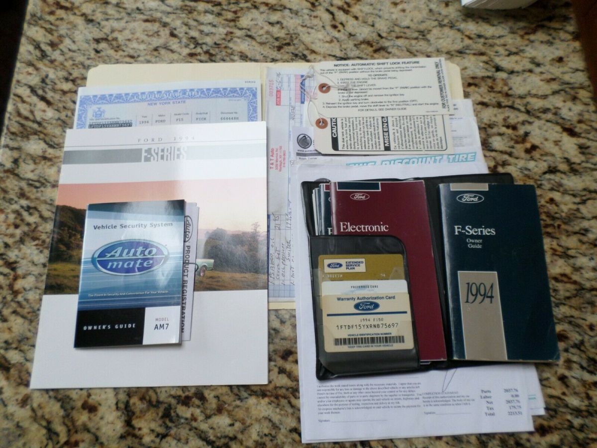 1994 Teal Ford F-150 Standard Cab Pickup