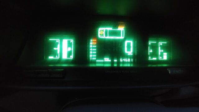 1994 White Chrysler Town & Country Minivan