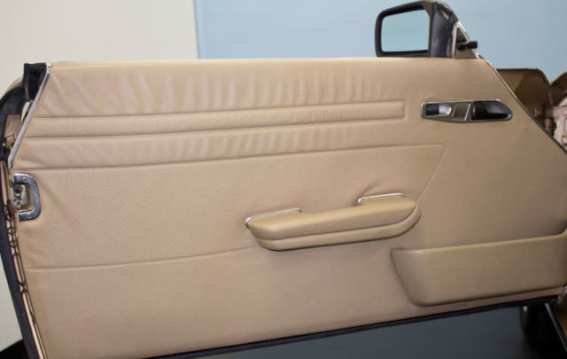 1987 CHAMPAYNE METALLIC Mercedes-Benz 500-Series