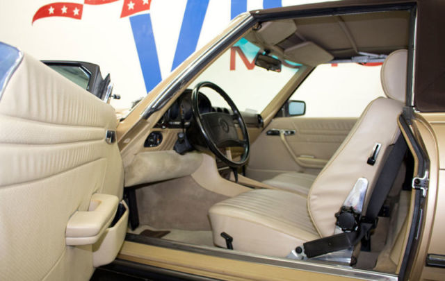 1987 CHAMPAYNE METALLIC Mercedes-Benz 500-Series