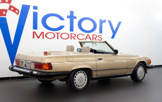 1987 CHAMPAYNE METALLIC Mercedes-Benz 500-Series