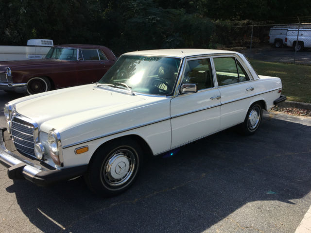 1974 White Mercedes-Benz 200-Series Sedan
