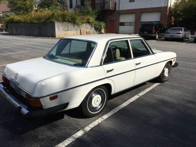 1974 White Mercedes-Benz 200-Series Sedan
