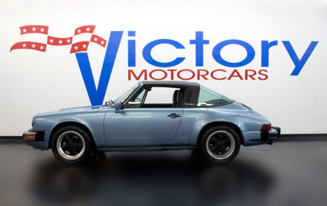 1985 IRIS BLUE METALLIC Porsche 911 Coupe