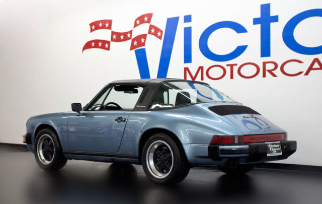 1985 IRIS BLUE METALLIC Porsche 911 Coupe