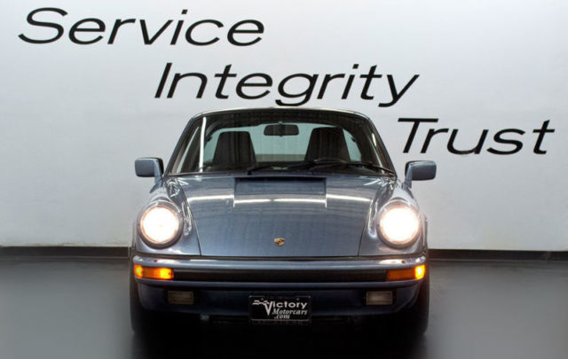 1985 IRIS BLUE METALLIC Porsche 911 Coupe