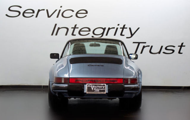 1985 IRIS BLUE METALLIC Porsche 911 Coupe