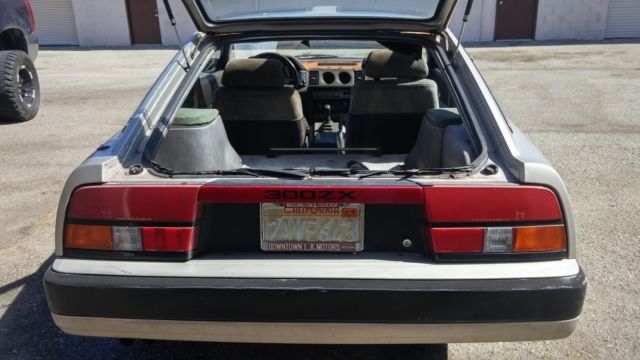 1984 Silver Nissan 300ZX Coupe