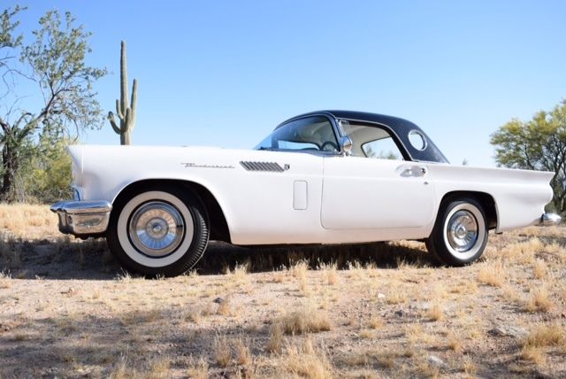 1957 colonial white/black top Ford Thunderbird Convertible