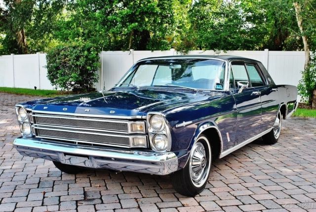 1966 Blue Ford LTD Sedan