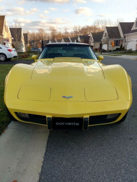 1979 Yellow Chevrolet Corvette Coupe