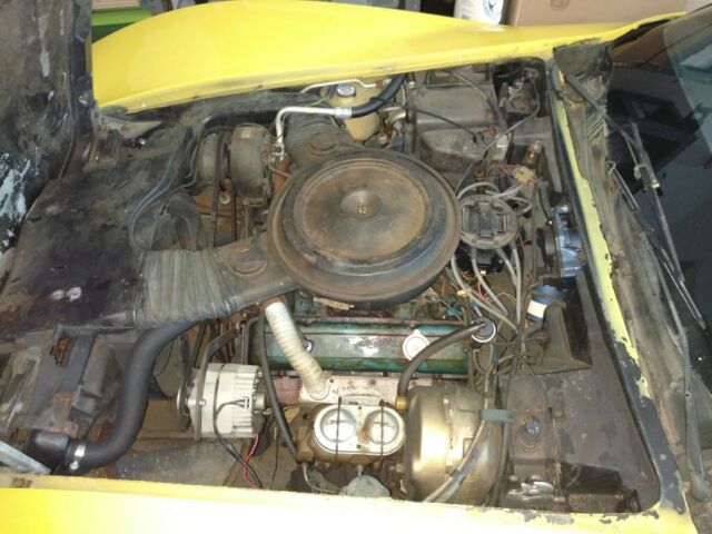 1979 Yellow Chevrolet Corvette Coupe