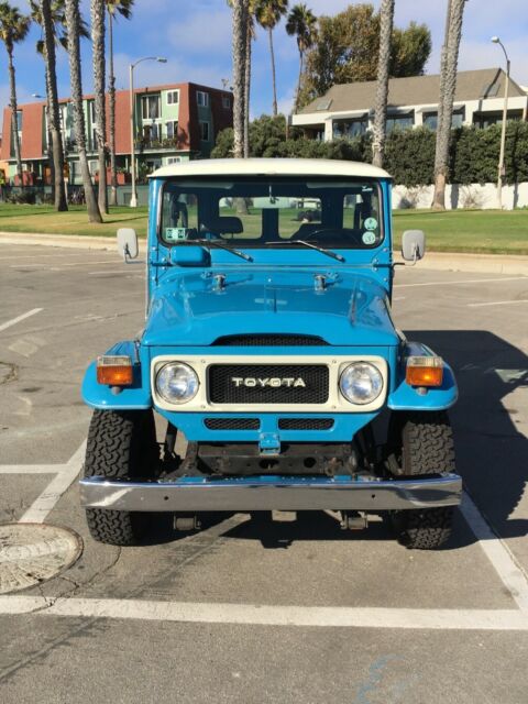 1979 Blue Toyota Land Cruiser