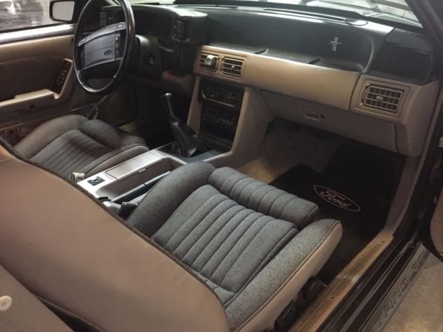 1990 Black Ford Mustang Hatchback