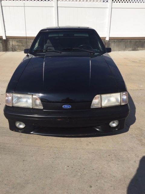 1990 Black Ford Mustang Hatchback