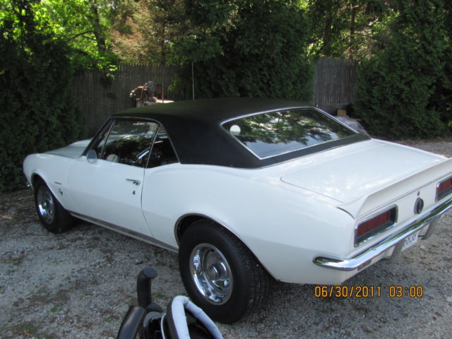 1967 White Chevrolet Camaro